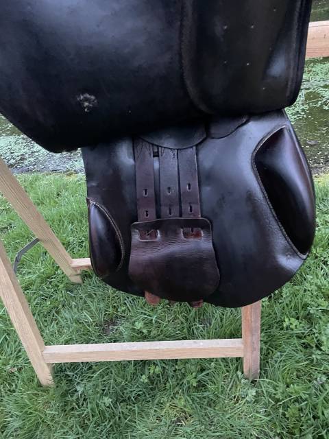 Sella da salto ostacoli Mondange  17.5" - 2015