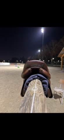 Sella da salto ostacoli Antar&egrave;s  17" - 2008