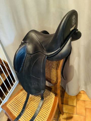 Sella da dressage Arion Dressage 17" - 2023