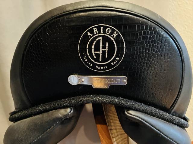 Sella da dressage Arion Dressage 17" - 2023