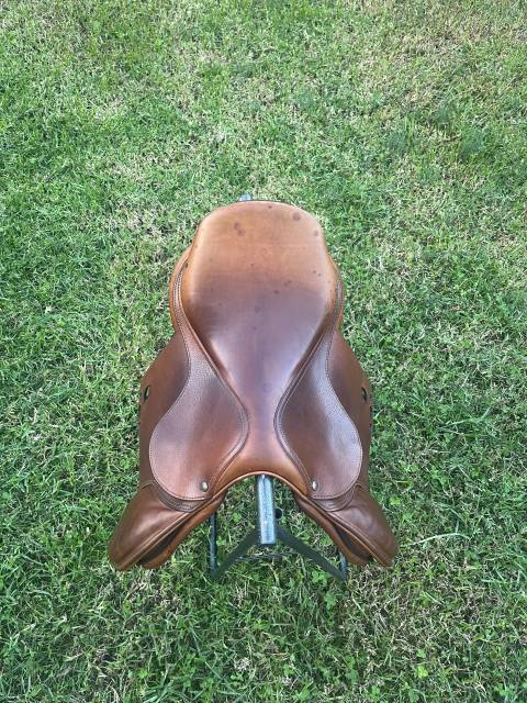 Sella da salto ostacoli Delgrange  17" - 2021