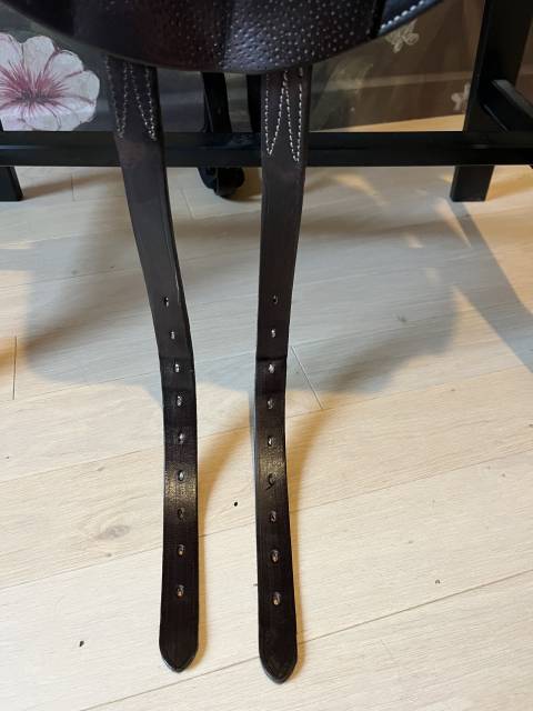 Sella da dressage Forestier  17.5" - 2024