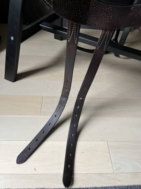 Sella da dressage Forestier  17.5" - 2024