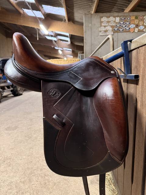 Sella da dressage Antar&egrave;s  17" - 2020