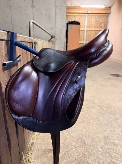 Sella da cross CWD  17.5" - 2018