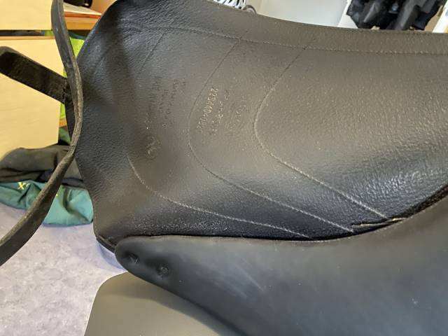 Sella da dressage Devoucoux  17.5" - 2022