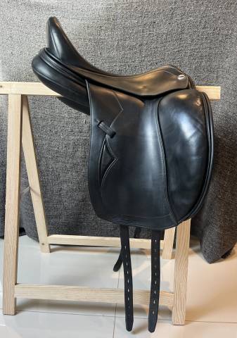 Sella da dressage Erreplus Impulse 17" - 2019