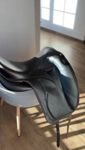 Sella da dressage Devoucoux  17.5" - 2017