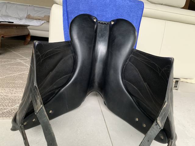 Sella da dressage Antar&egrave;s  17" - 2008