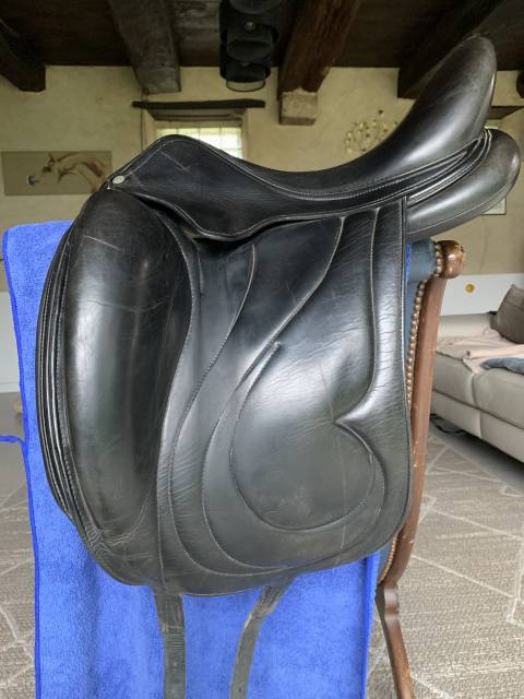 Sella da dressage Antar&egrave;s  17" - 2008