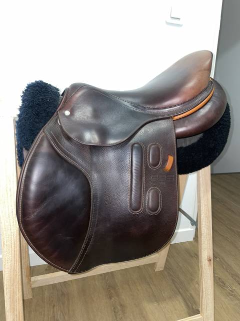 Altra sella GBS  17" - 2022