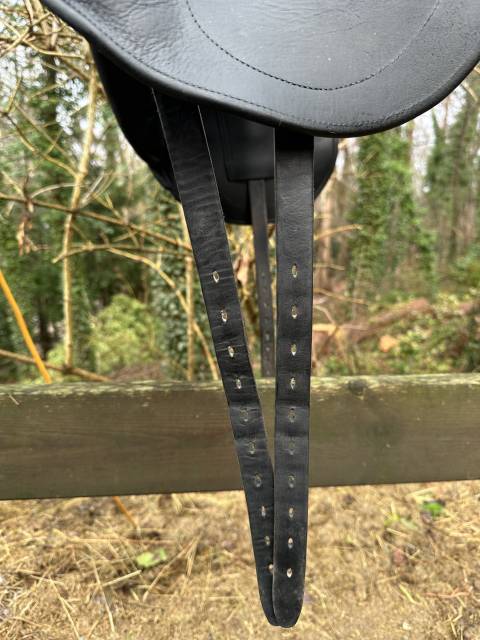 Sella da dressage Childeric  17.5" - 2019