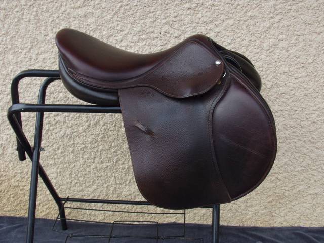 Sella da salto ostacoli Childeric  17.5" - 2021