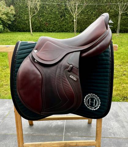 Sella da salto ostacoli CWD  17.5" - 2017