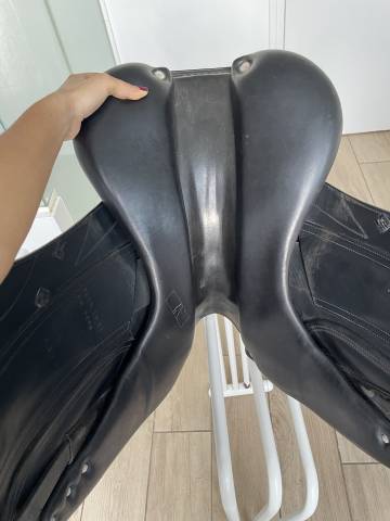 Sella da dressage CWD SE08 17" - 2009