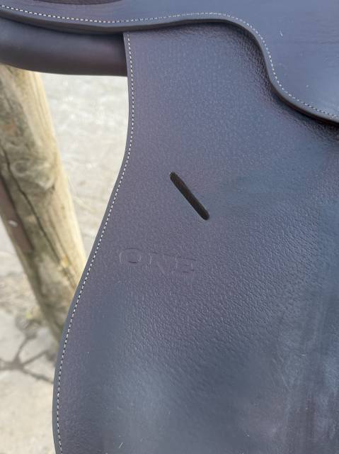 Sella da salto ostacoli Jump in One 17.5" - 2020