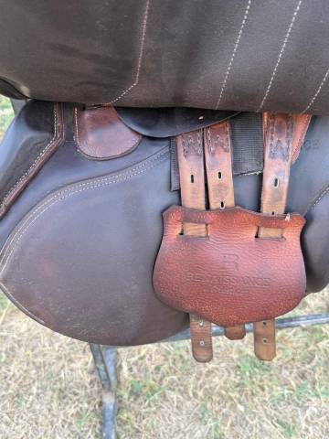 Sella da salto ostacoli Renaissance  17.5" - 2019