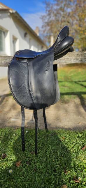 Sella da dressage Albion  17.5" - 2022