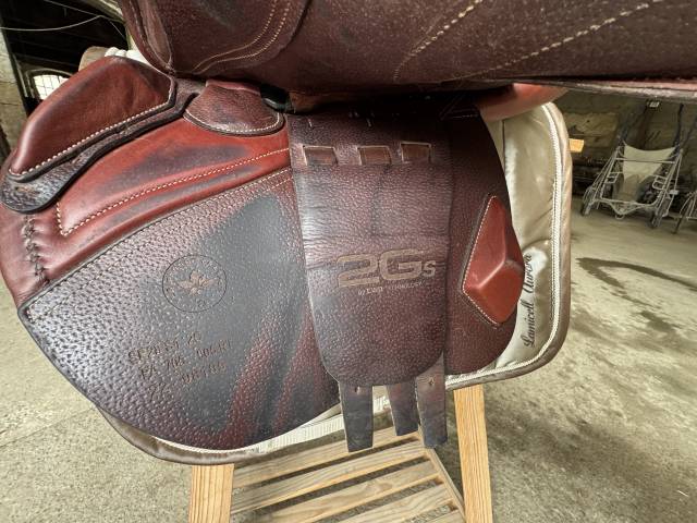 Sella da salto ostacoli CWD SE 28 2GS si&egrave;ge plat  17" - 2022