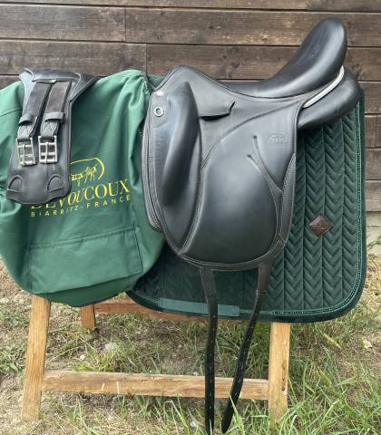 Sella da dressage Devoucoux  17.5" - 2020