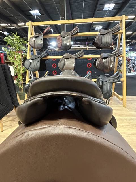 Sella da salto ostacoli Forestier  17" - 2018