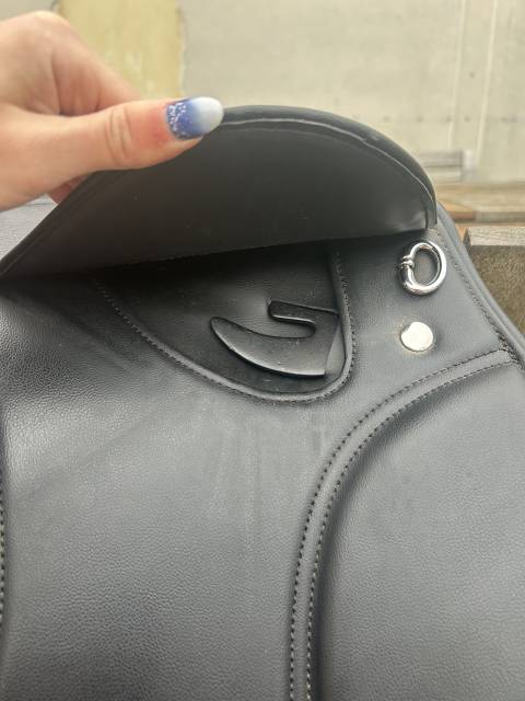 Sella mista Norton  17.5" - 2025