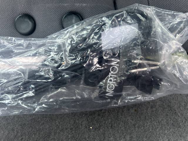 Sella mista Norton  17.5" - 2025