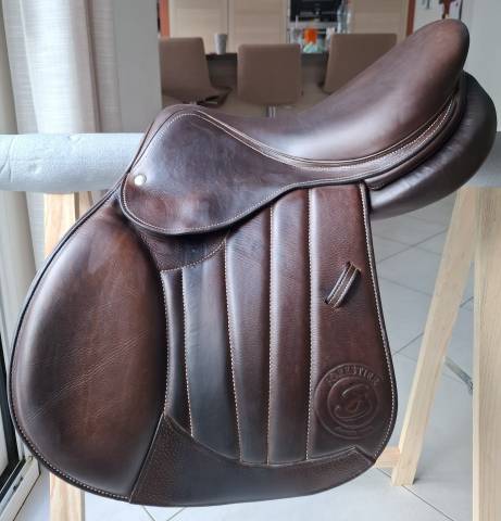 Sella da salto ostacoli Forestier  16.5" - 2023