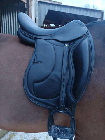 Sella da dressage Darroze  18" - 2019