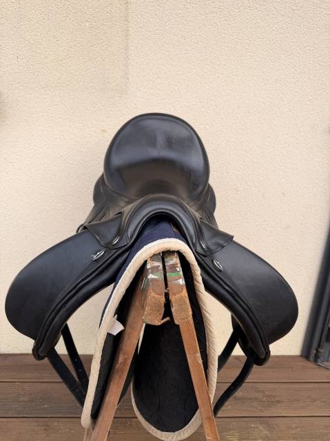 Sella da dressage CWD  17.5" - 2020