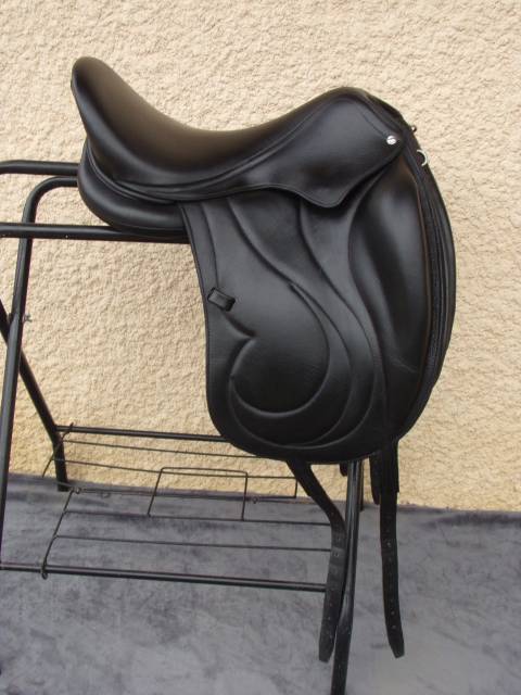 Sella da dressage Antar&egrave;s  17.5" - 2022