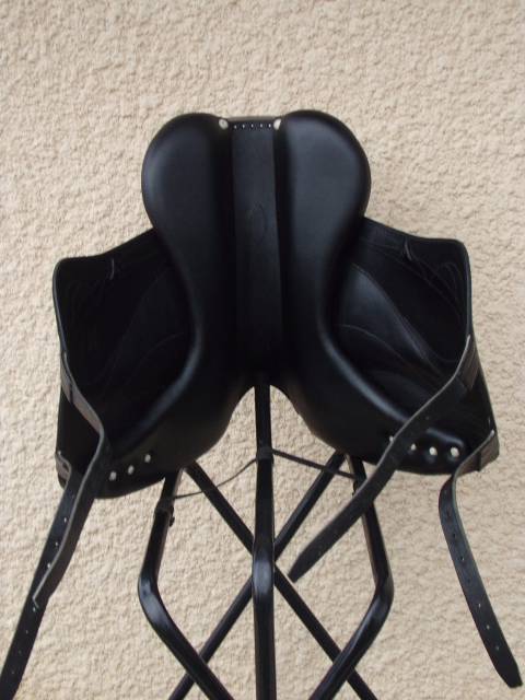 Sella da dressage Antar&egrave;s  17.5" - 2022