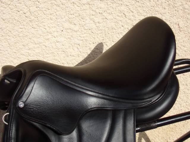 Sella da dressage Antar&egrave;s  17.5" - 2022