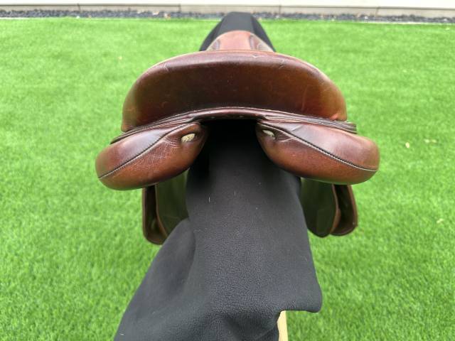 Sella da salto ostacoli Antar&egrave;s  17.5" - 2020