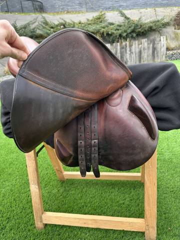 Sella da salto ostacoli Antar&egrave;s  17.5" - 2020