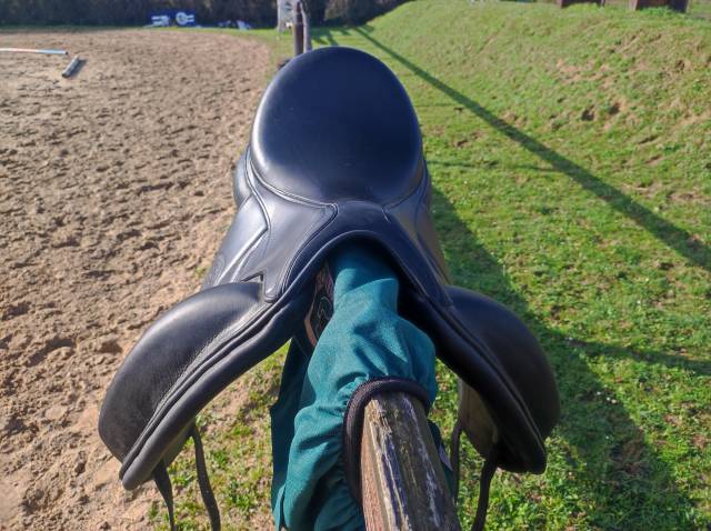 Sella da dressage Forestier  17.5" - 2021