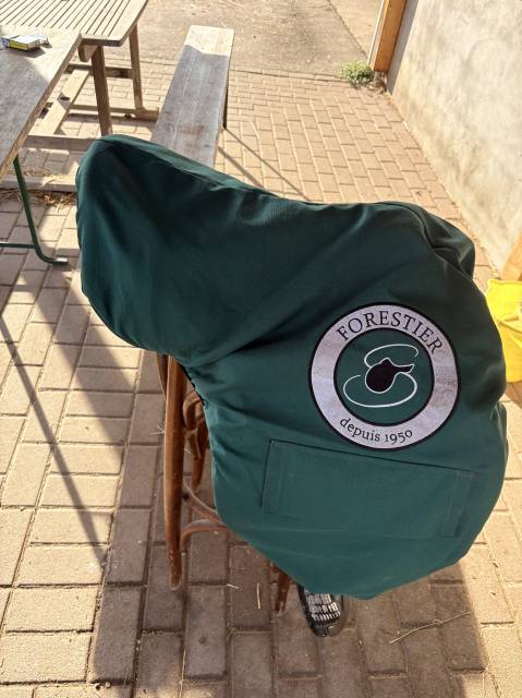 Sella da salto ostacoli Forestier  17.5" - 2024