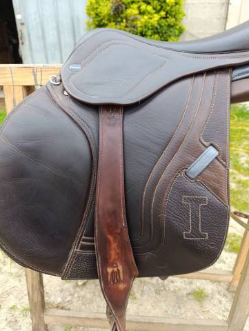 Sella mista Ikonic  17" - 2022