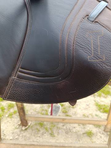 Sella mista Ikonic  17" - 2022