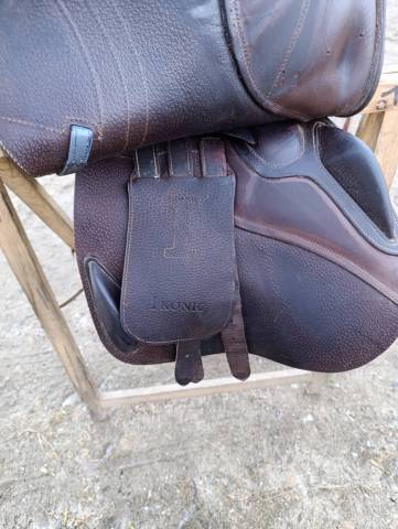 Sella mista Ikonic  17" - 2022