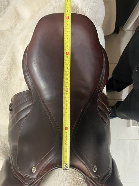 Sella da salto ostacoli CWD  17.5" - 2018