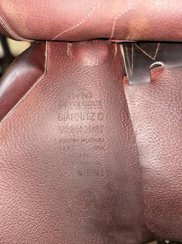 Sella da salto ostacoli Devoucoux  17" - 2018