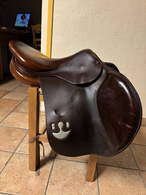 Sella da salto ostacoli Delgrange  17.5" - 2020