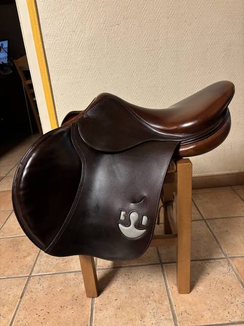 Sella da salto ostacoli Delgrange  17.5" - 2020