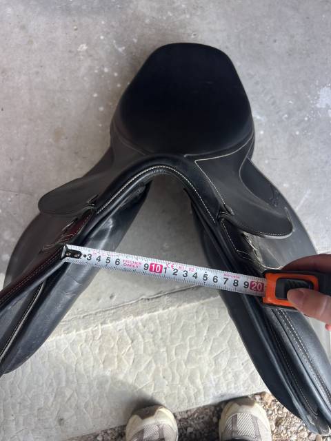 Sella da salto ostacoli Tekna  17.5" - 2013