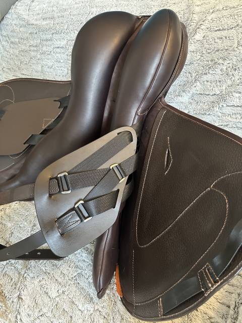 Sella mista Stubben Phantom 17.5" - 2025