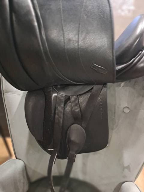 Sella da dressage GFS Dressage cob 17" - 2023