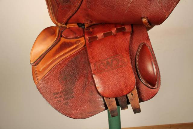 Sella da salto ostacoli CWD  17.5" - 2023