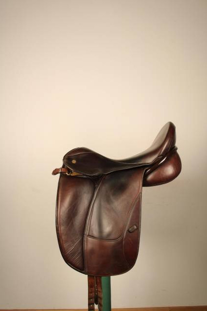 Sella da dressage  Sattlerei Fichtbauer &ndash; Rennertshofen, Bayern 17.5" - 2018