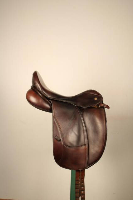 Sella da dressage  Sattlerei Fichtbauer &ndash; Rennertshofen, Bayern 17.5" - 2018